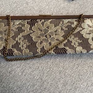 Banana🍌Republic NWOT brown with lace  evening clutches, super cute.